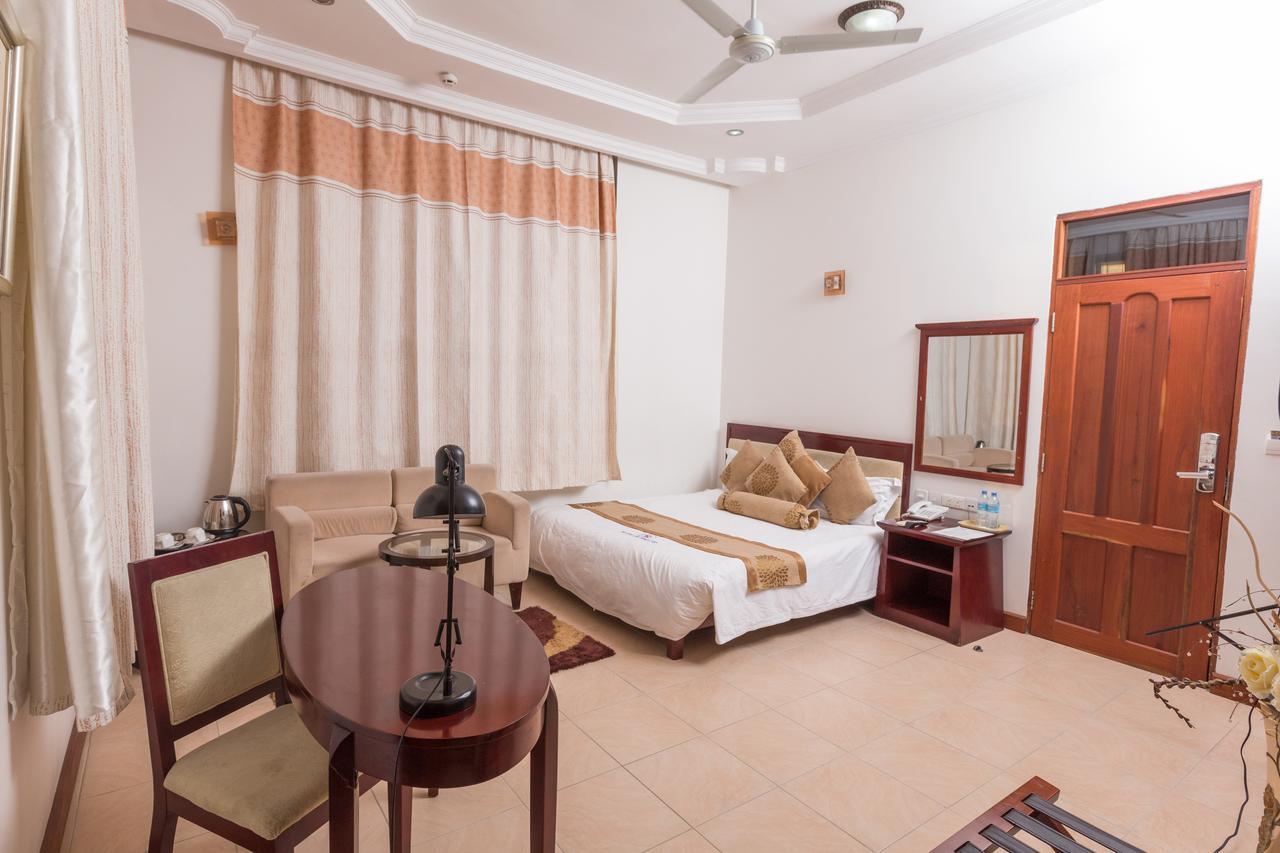 Hotel De Mag Dar es Salaam Exteriér fotografie
