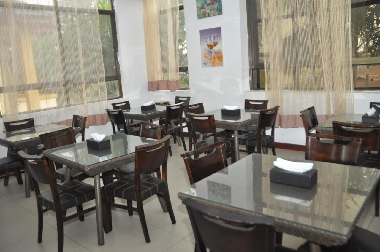 Hotel De Mag Dar es Salaam Exteriér fotografie